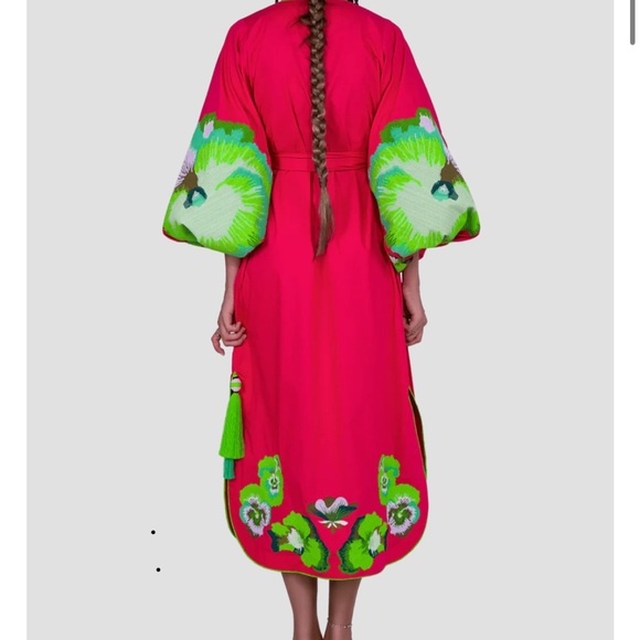 Yuliya Magdych Caftan Pansies - Picture 3 of 5